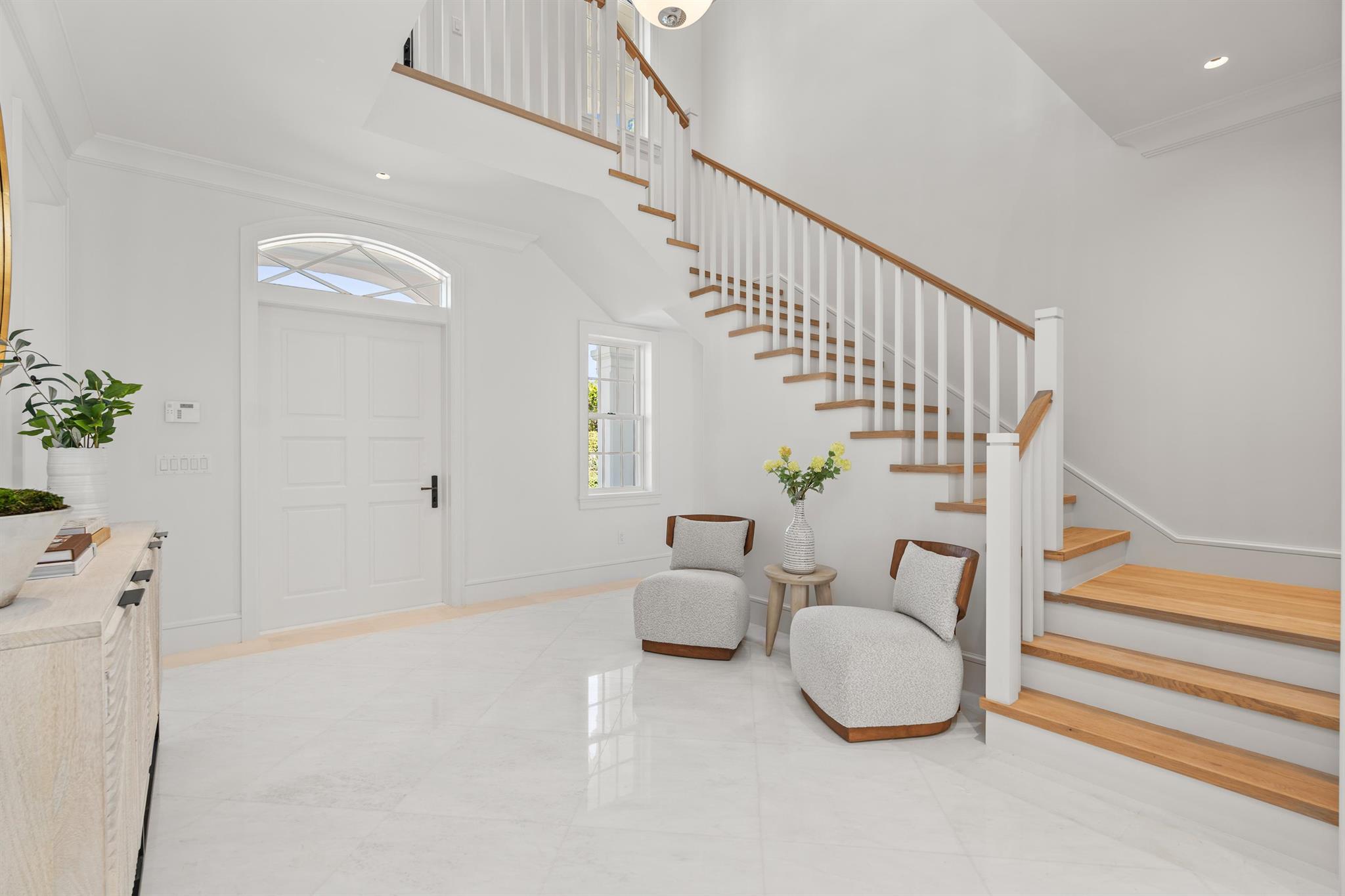200 Bahama Lane