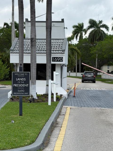 LANDS OF THE PRESIDENT CONDO 5 - Residential Lease