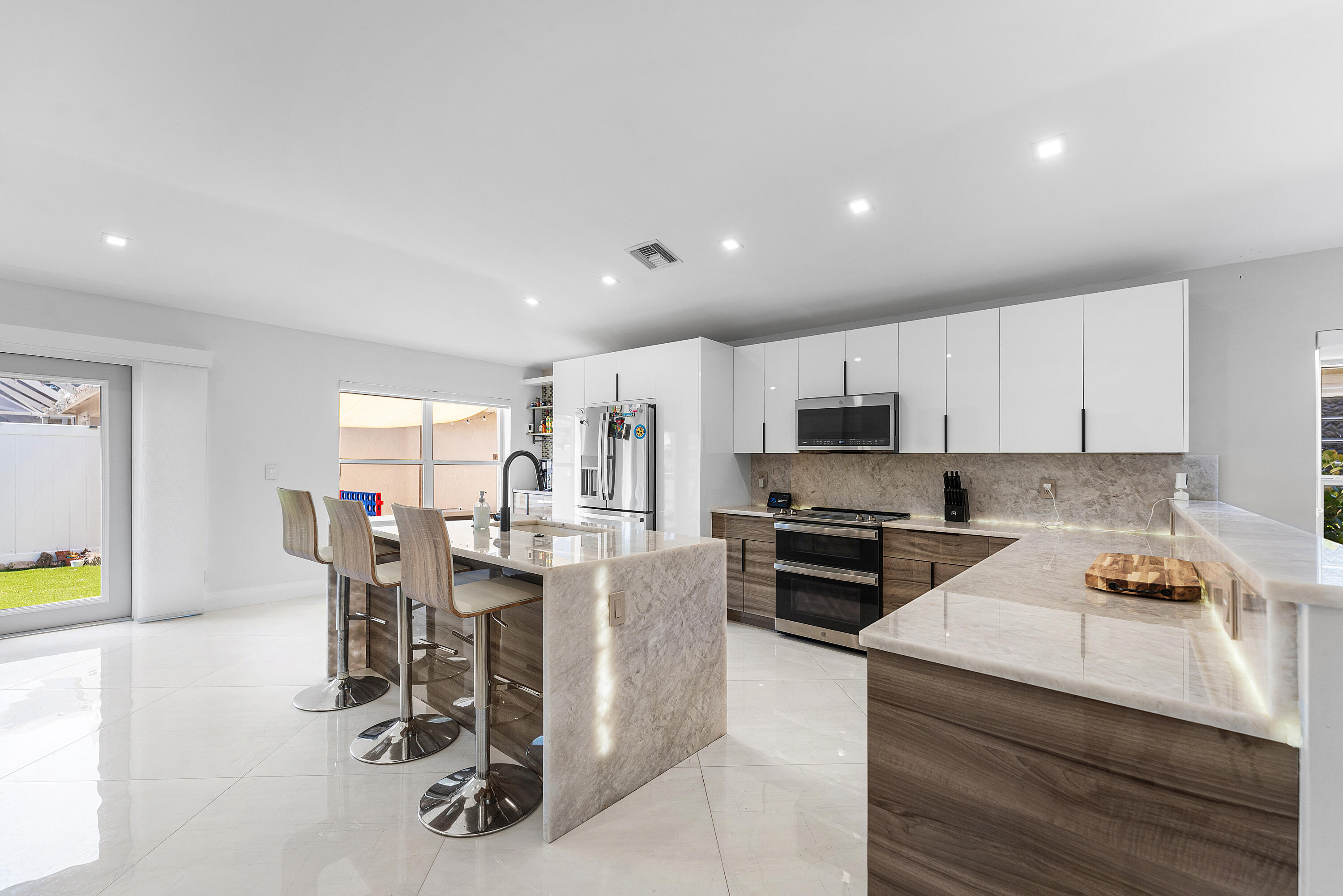 LANTERN KEY - Residential