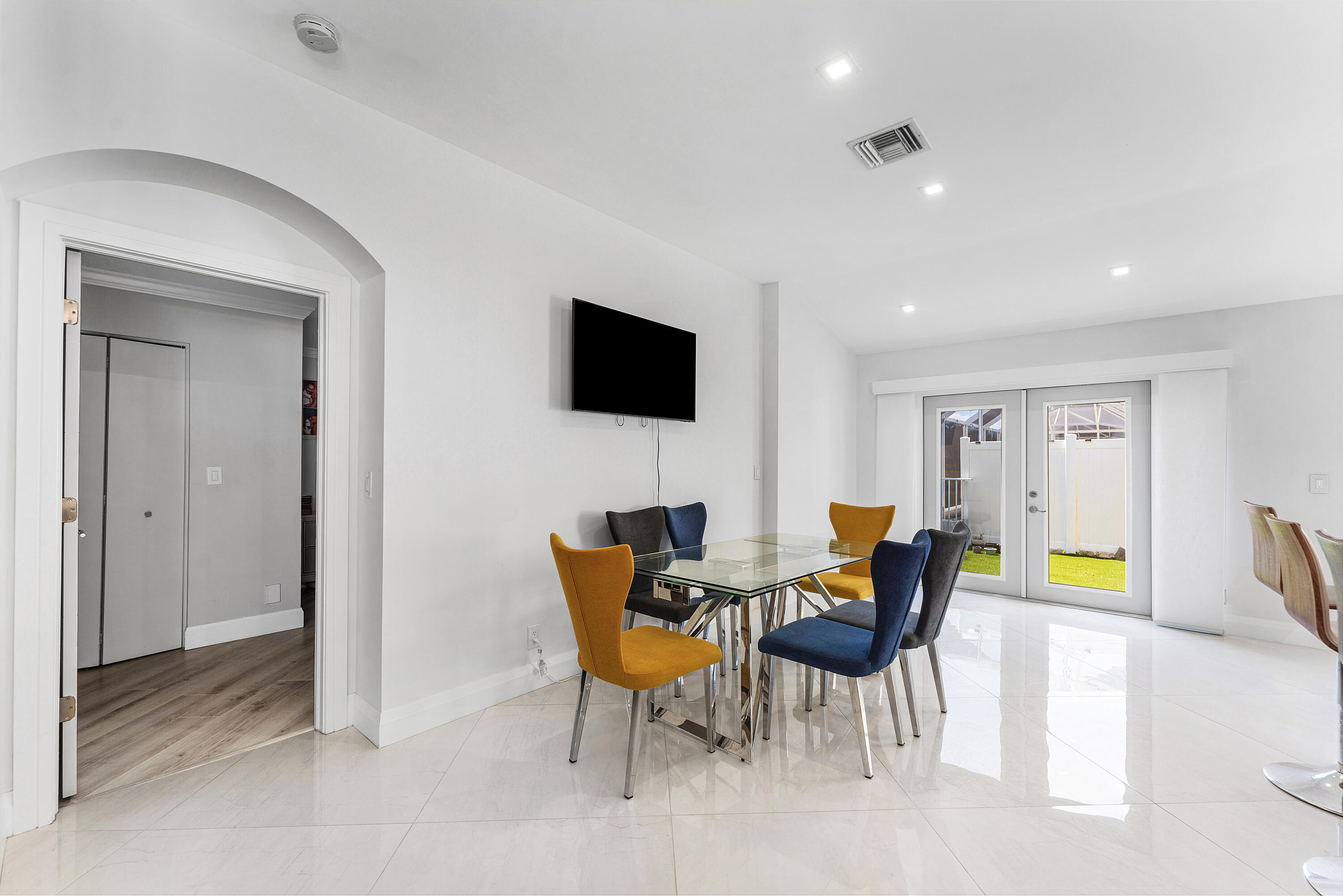 LANTERN KEY - Residential