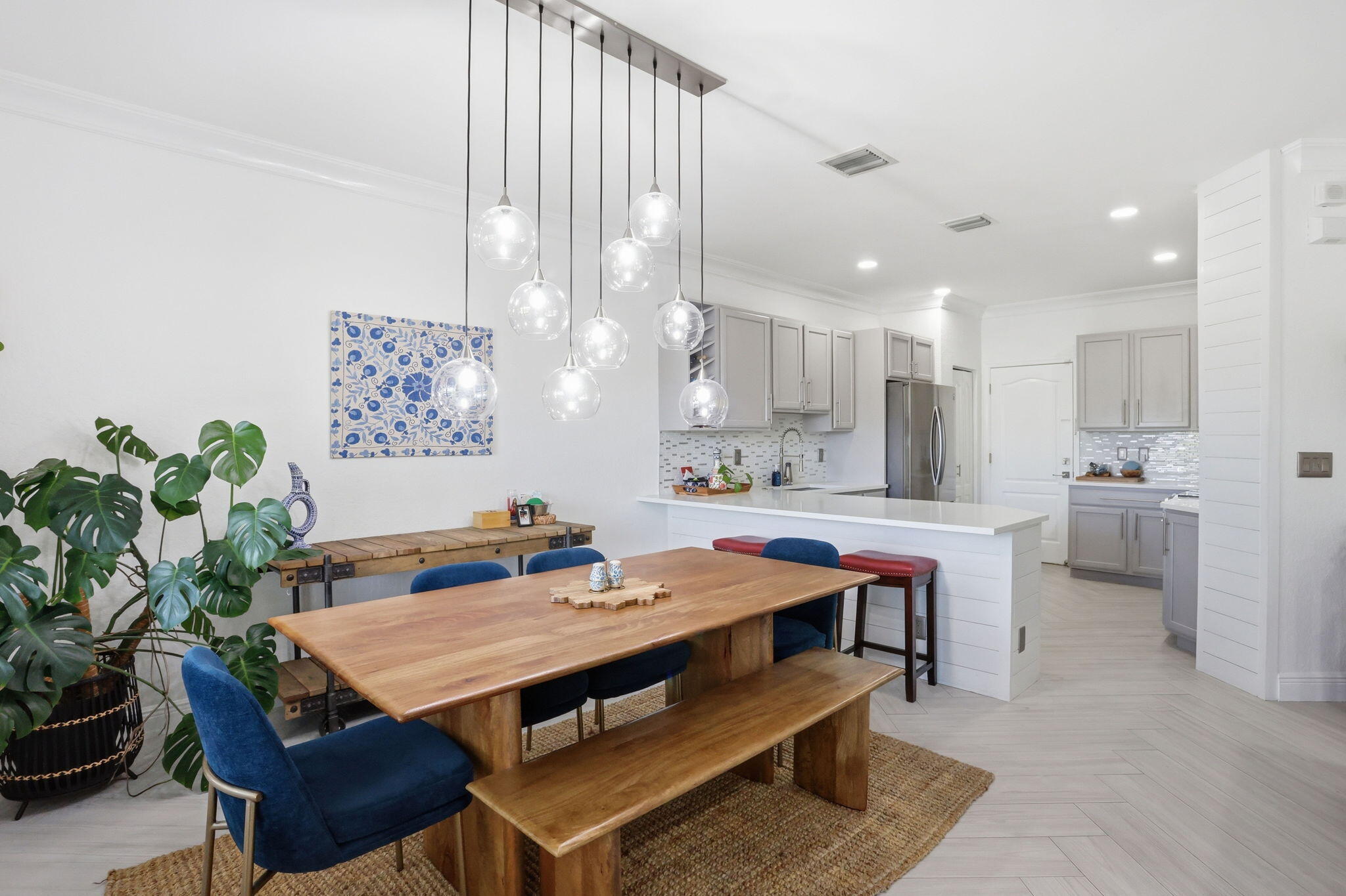 VERONA PALMS - Residential