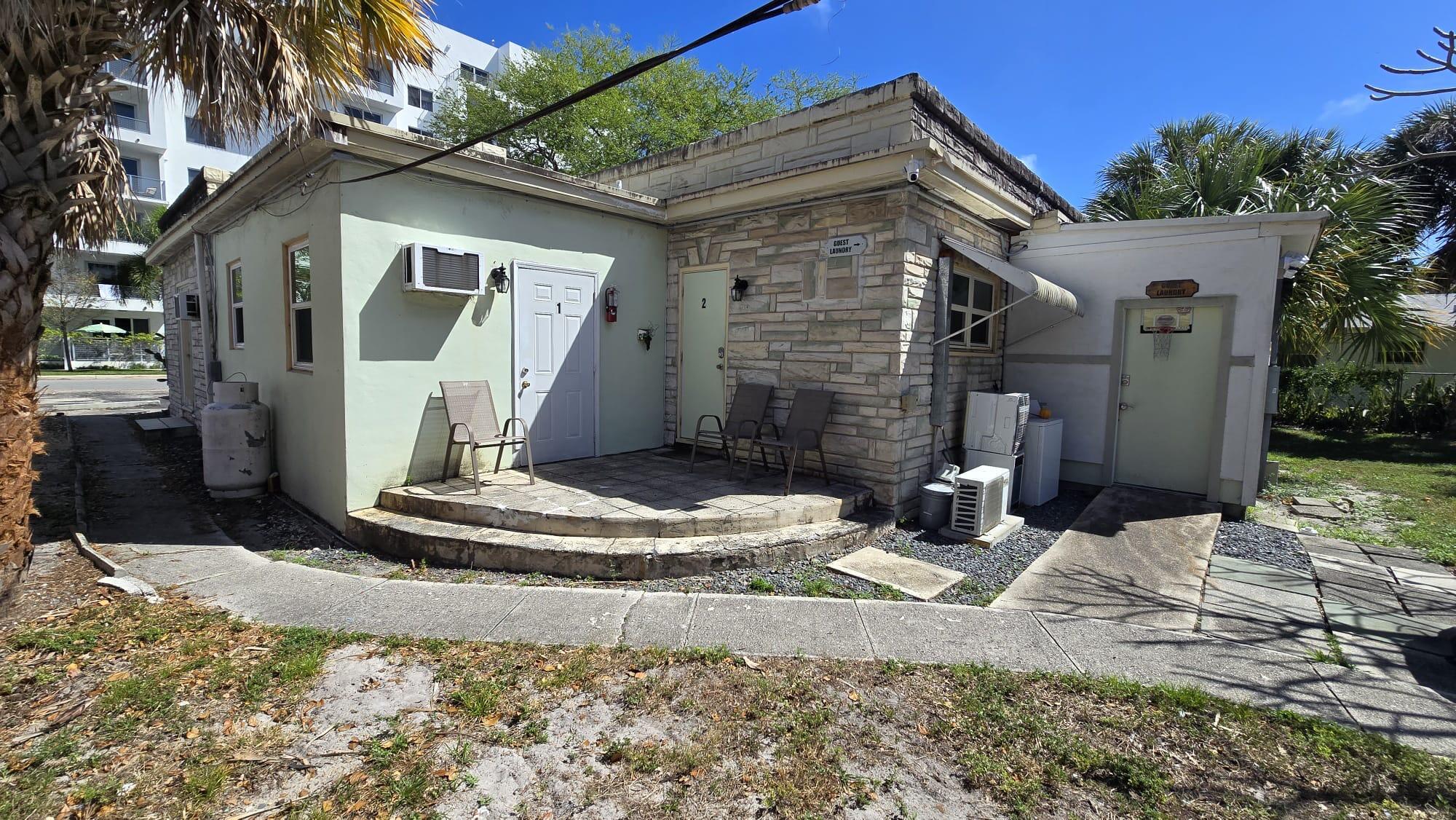 PINEHURST - Residential Lease