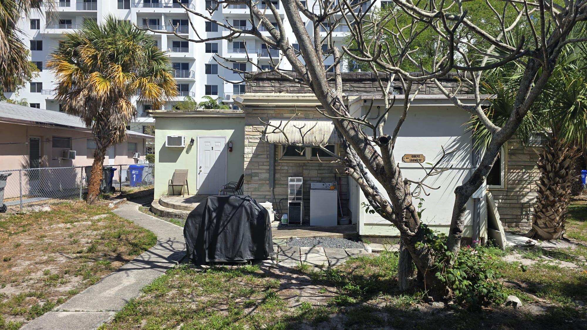 PINEHURST - Residential Lease