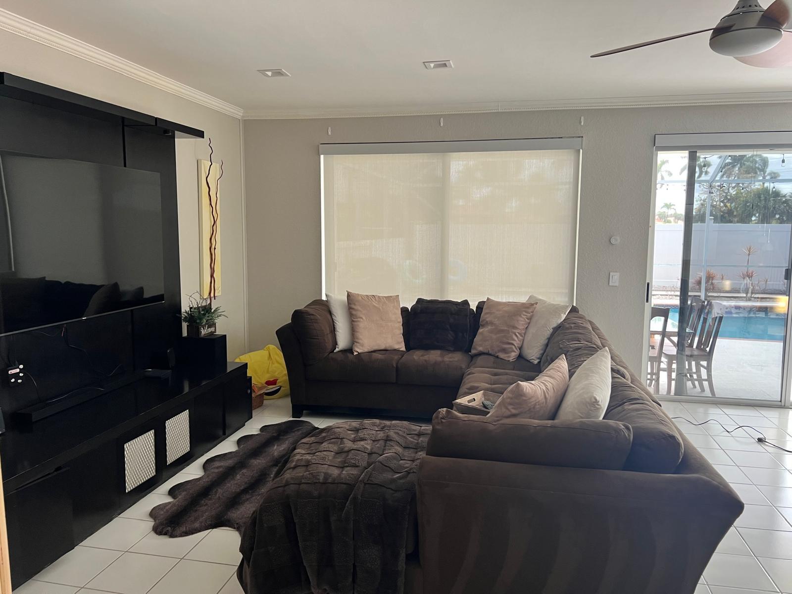 BOCA CHASE TR 9 E - Residential Lease