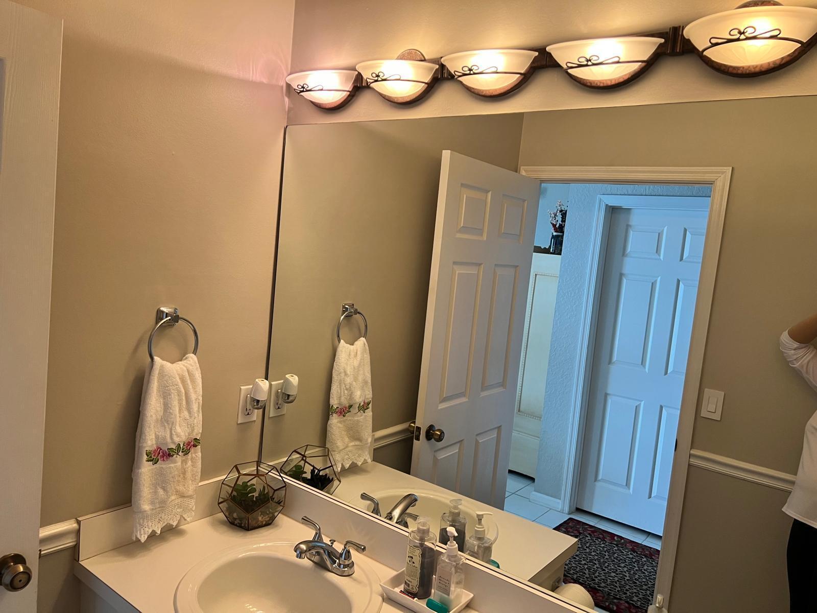 BOCA CHASE TR 9 E - Residential Lease