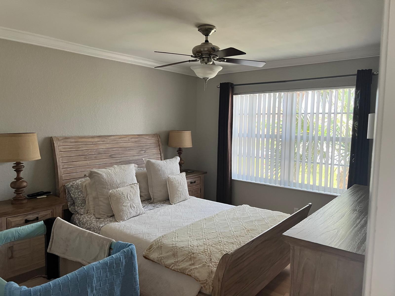 BOCA CHASE TR 9 E - Residential Lease