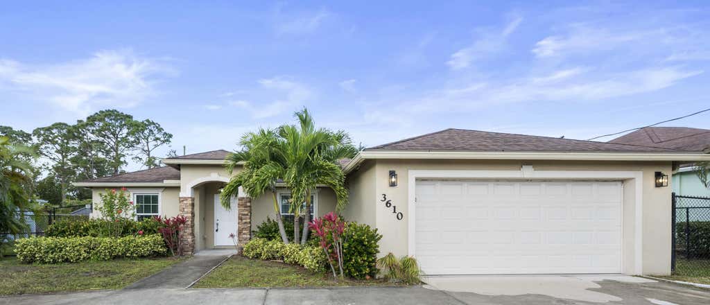 Photo of 3610 SW Savona Boulevard, Port Saint Lucie, FL 34953 (MLS # R11045805)