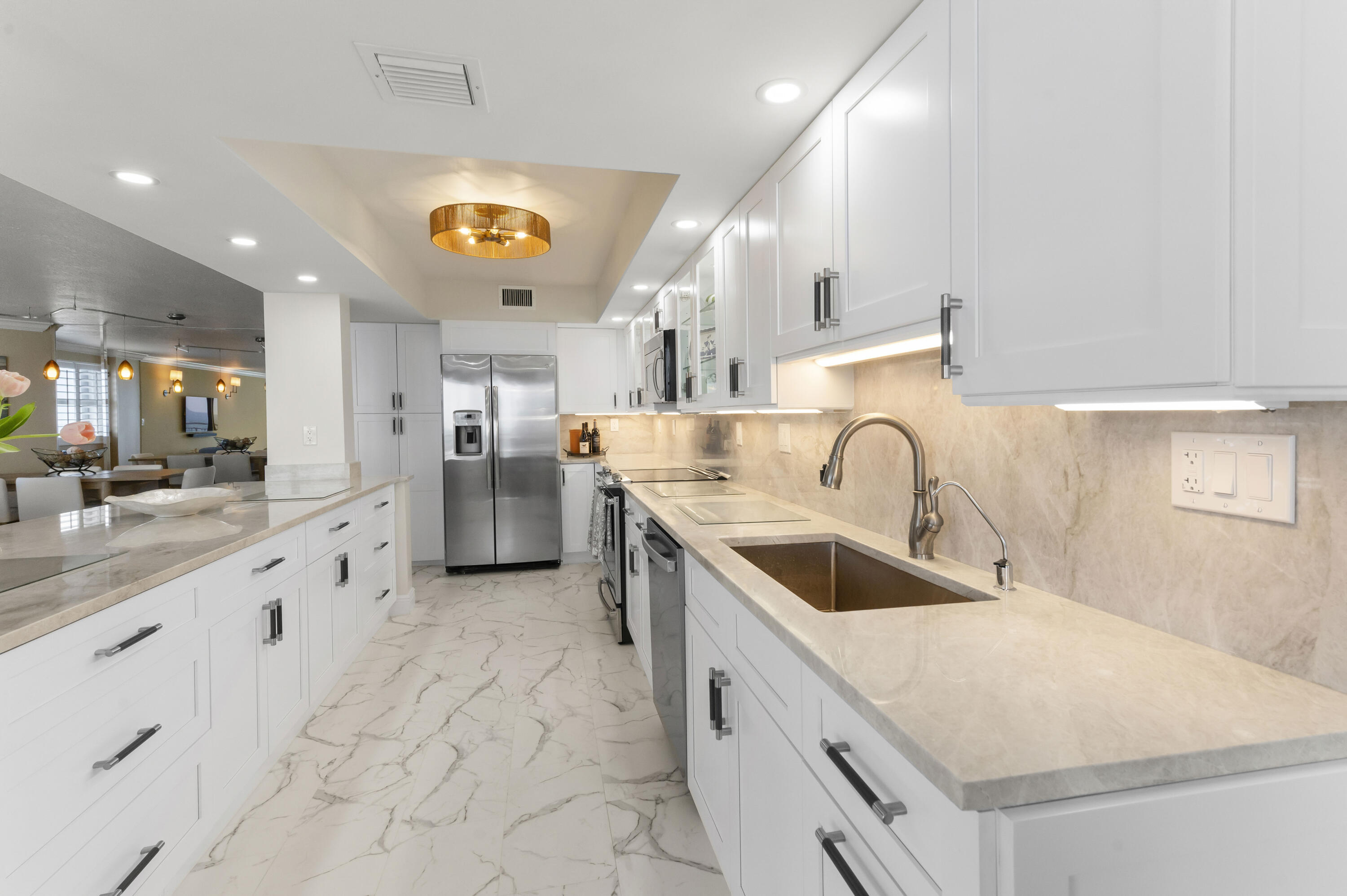 THIRTY SIX HUNDRED OCEAN CONDO - Residential