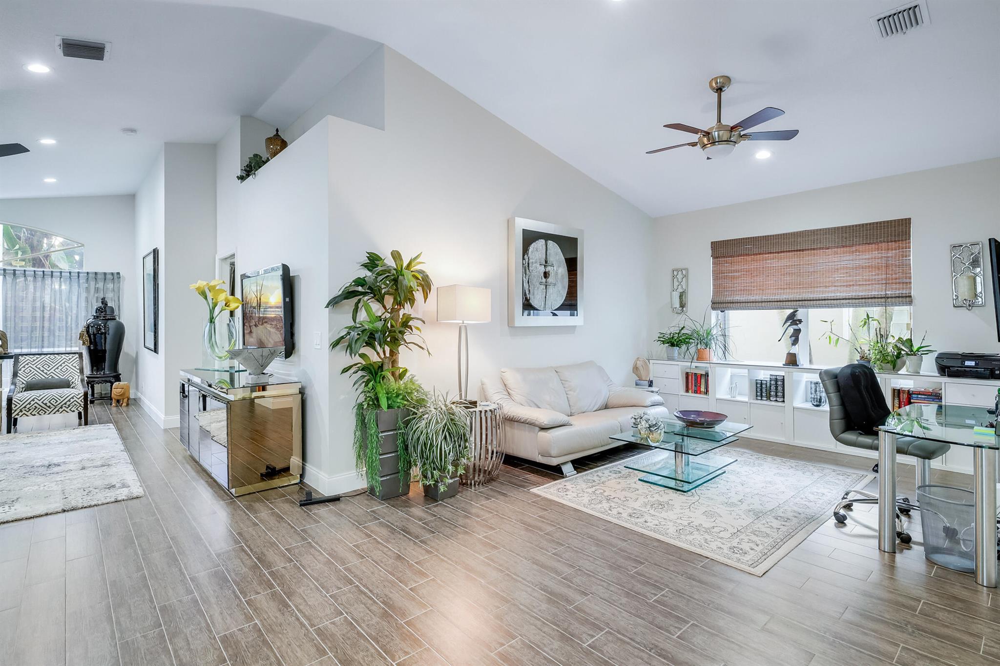 INDIAN HILLS 1 - Residential