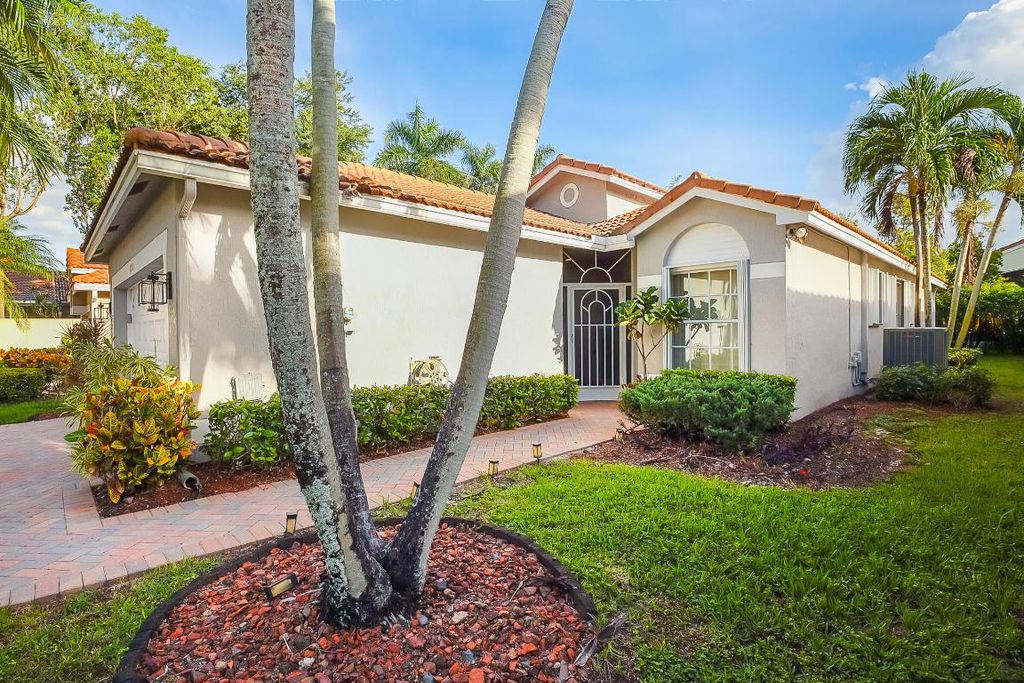 Photo of 9658 Cherry Blossom Court, Boynton Beach, FL 33437 (MLS # R11135038)
