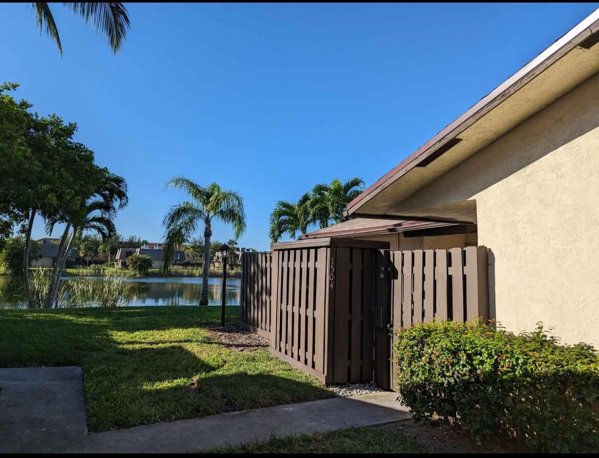 WATERVIEW ESTATES - Residential Lease