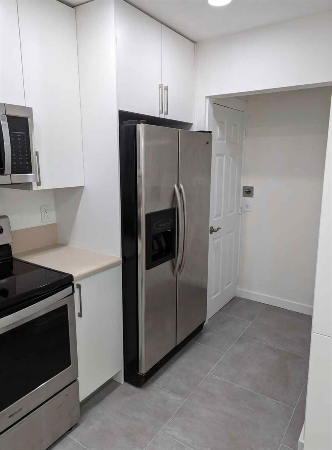 WATERVIEW ESTATES - Residential Lease