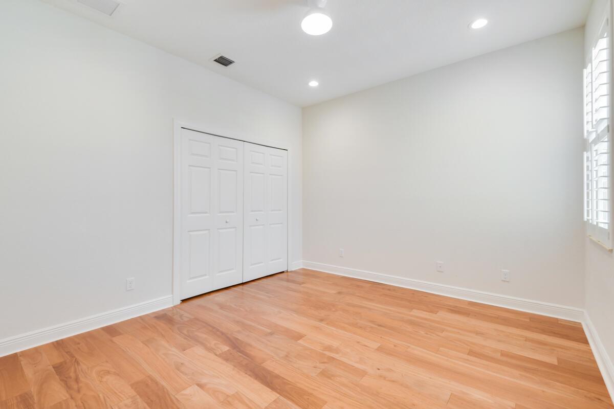 PALOMA - Residential Lease