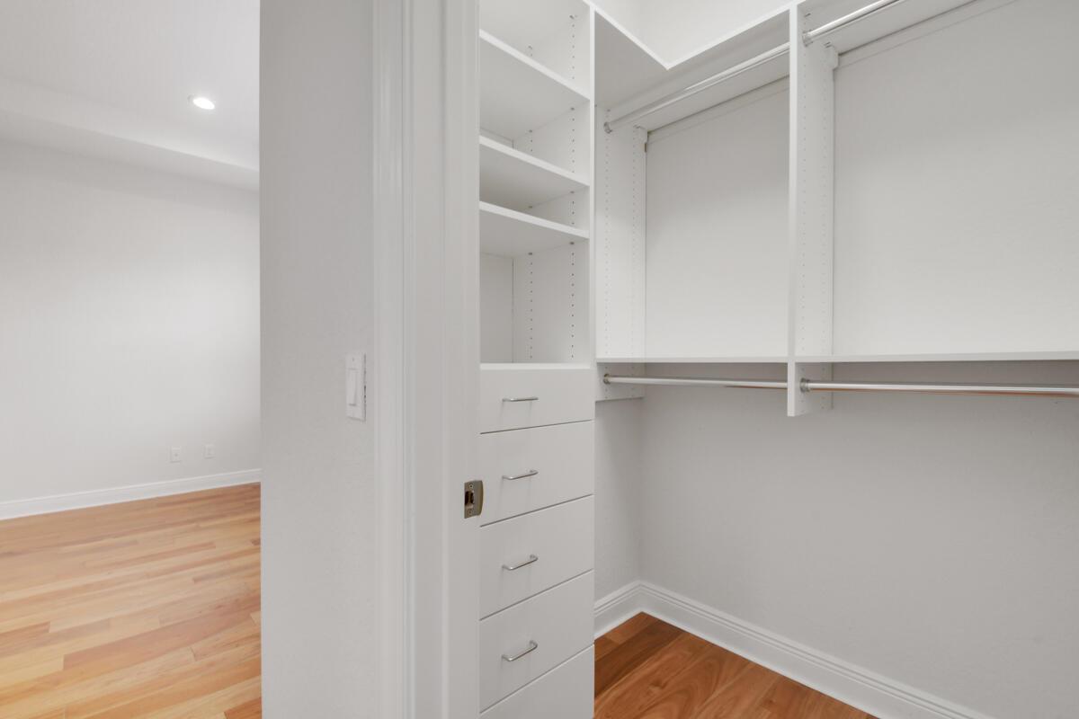 PALOMA - Residential Lease