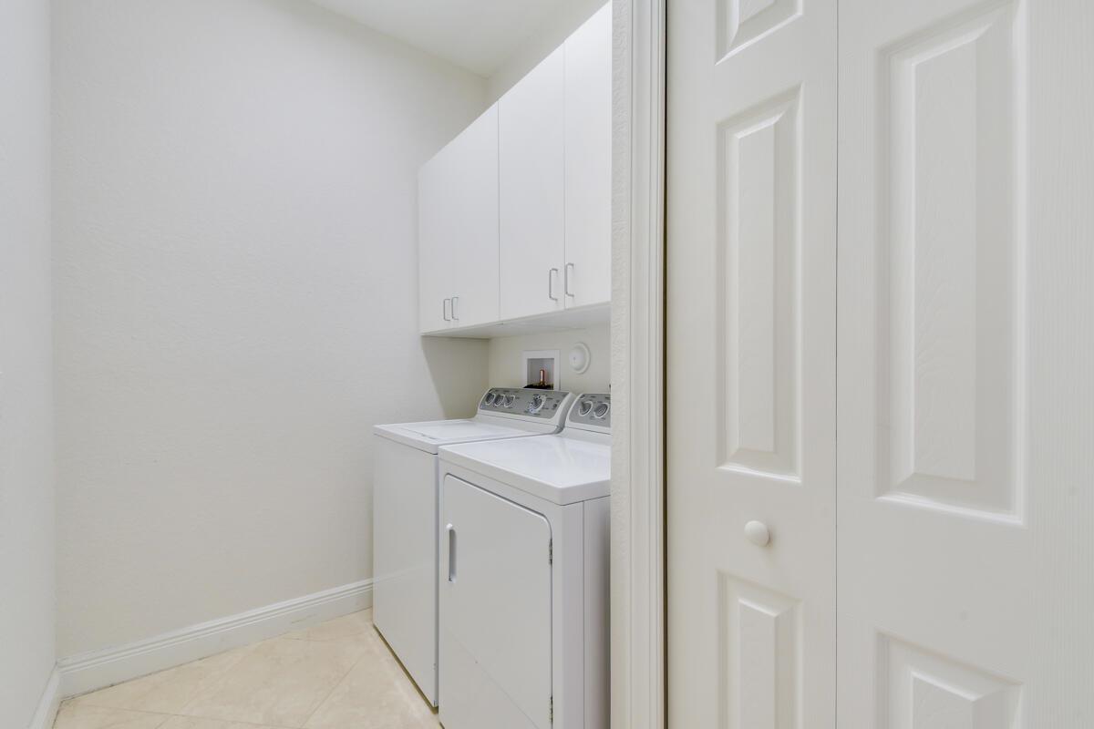 PALOMA - Residential Lease