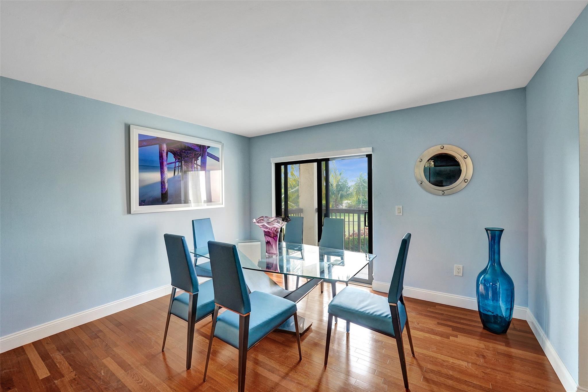 701 NW 19th St 300
