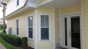 SAWGRASS VILLAS - Residential