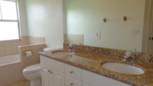 SAWGRASS VILLAS - Residential