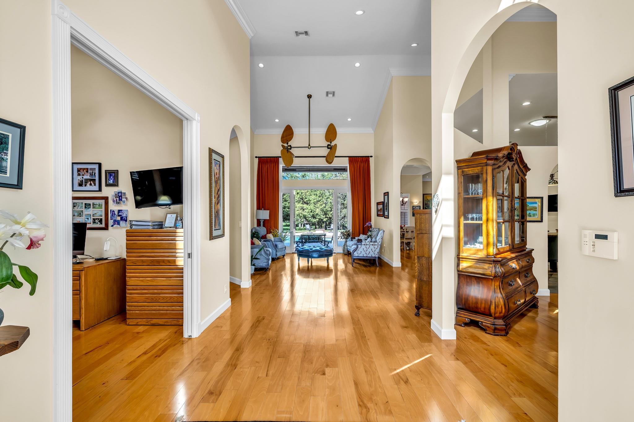 PINE TREE ESTATES - Residential