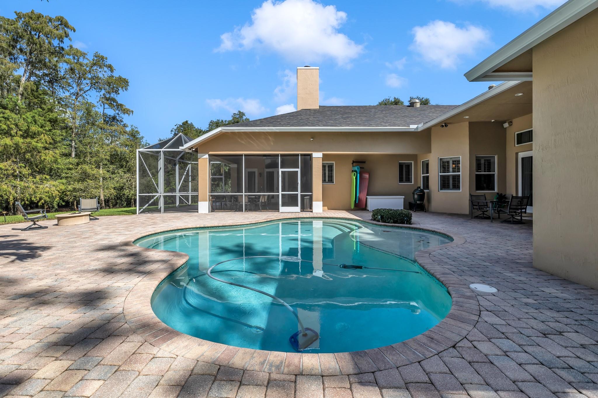 PINE TREE ESTATES - Residential