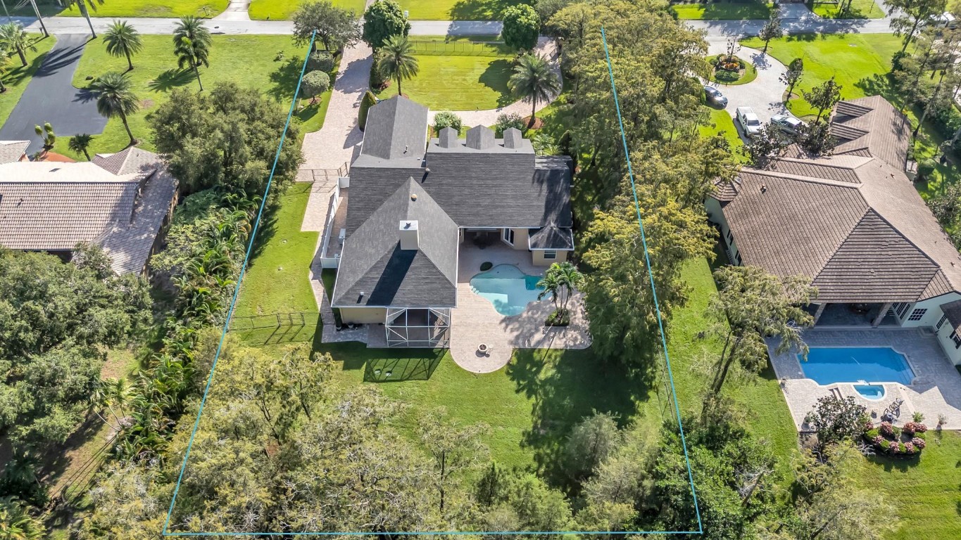 PINE TREE ESTATES - Residential