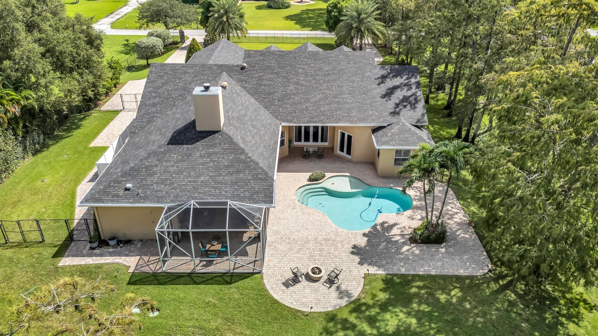 PINE TREE ESTATES - Residential