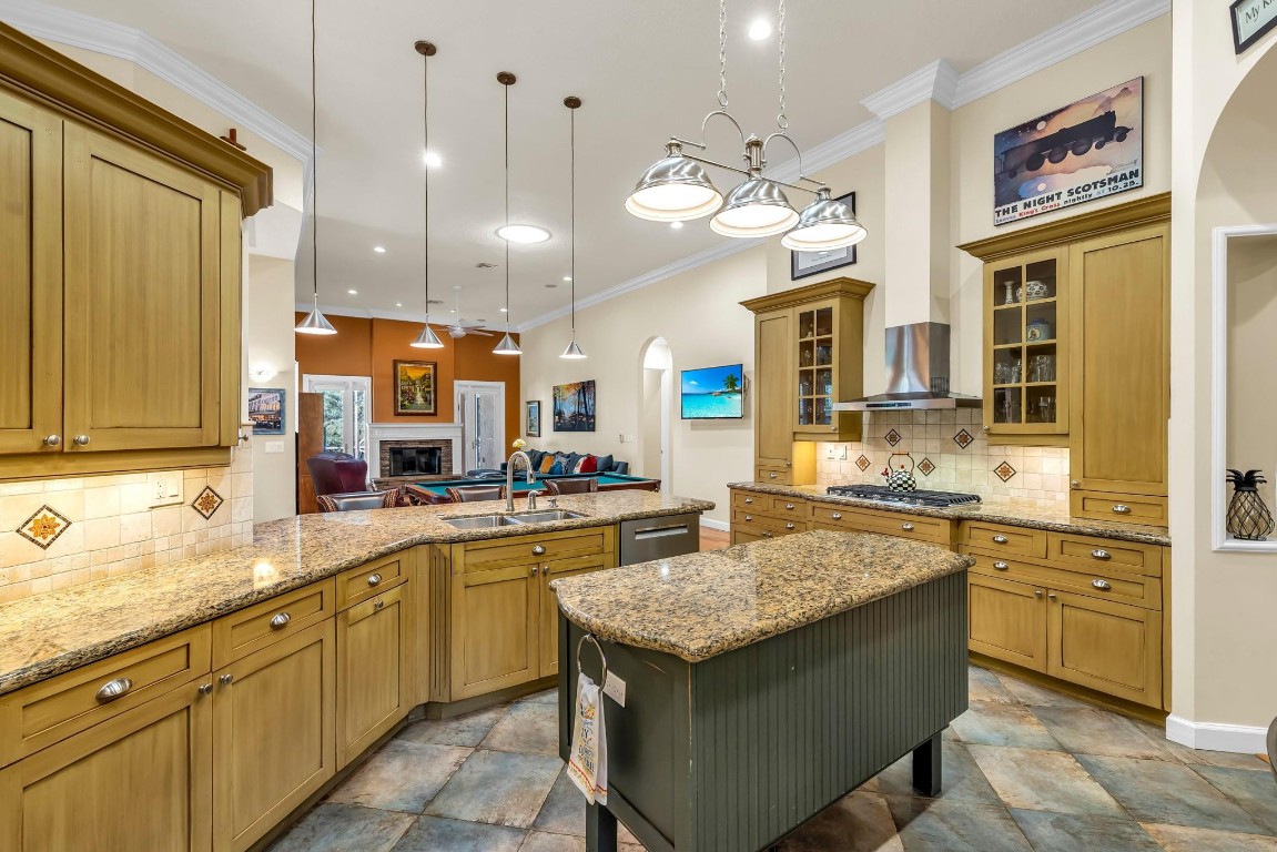 PINE TREE ESTATES - Residential