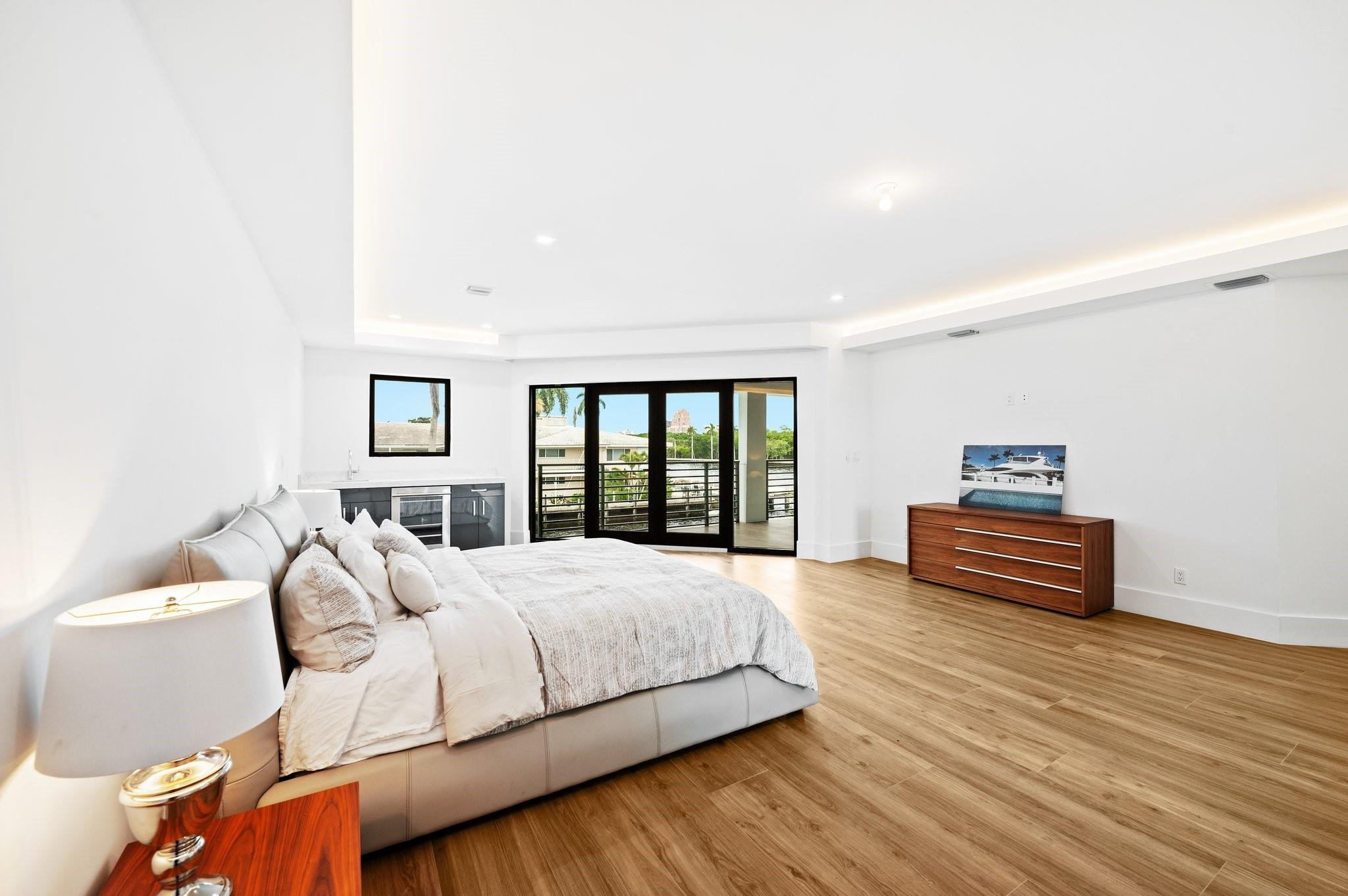 Beach Way Heights - Residential