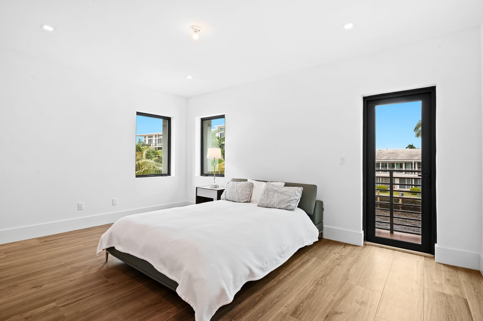 Beach Way Heights - Residential