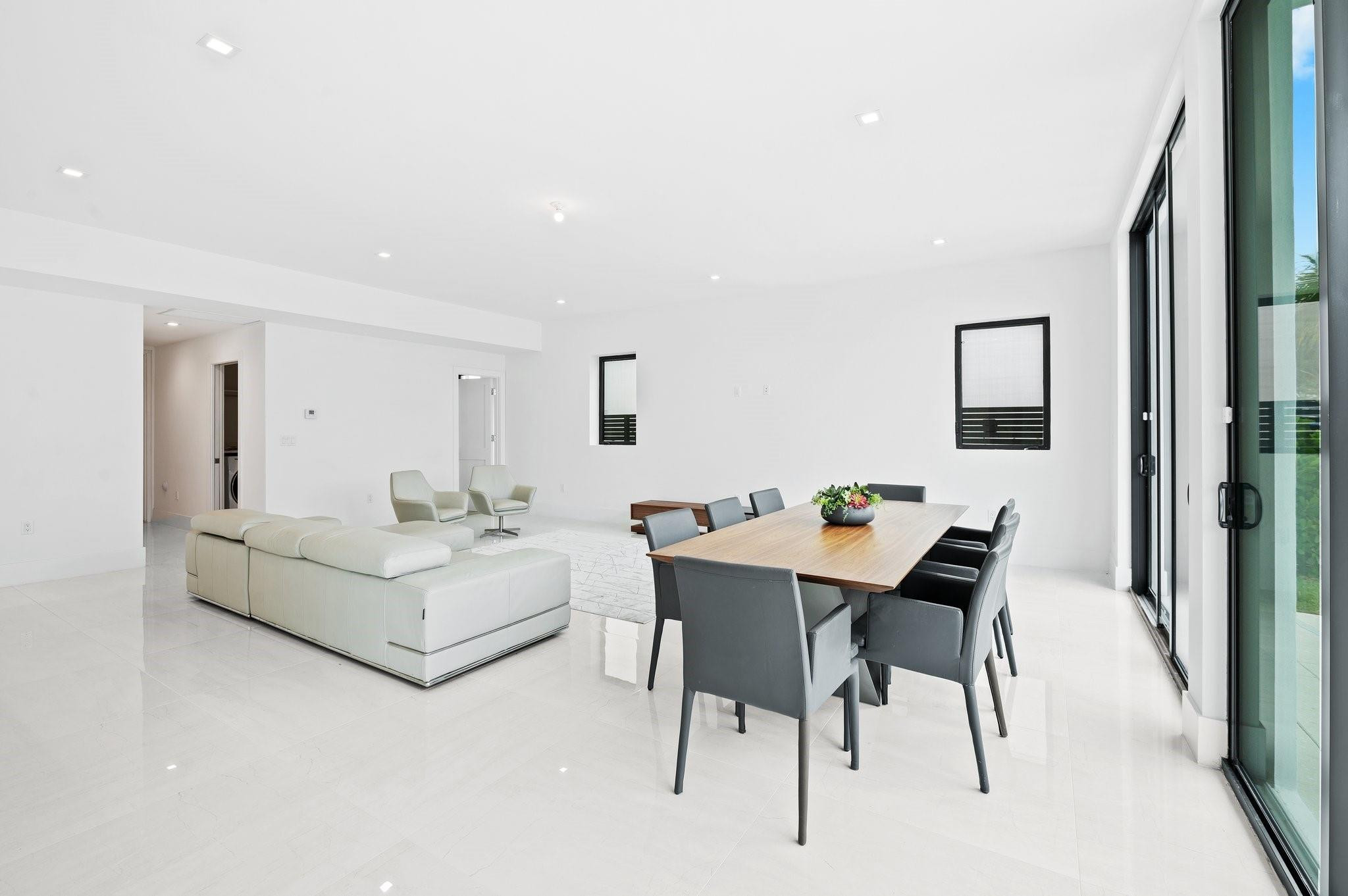 Beach Way Heights - Residential