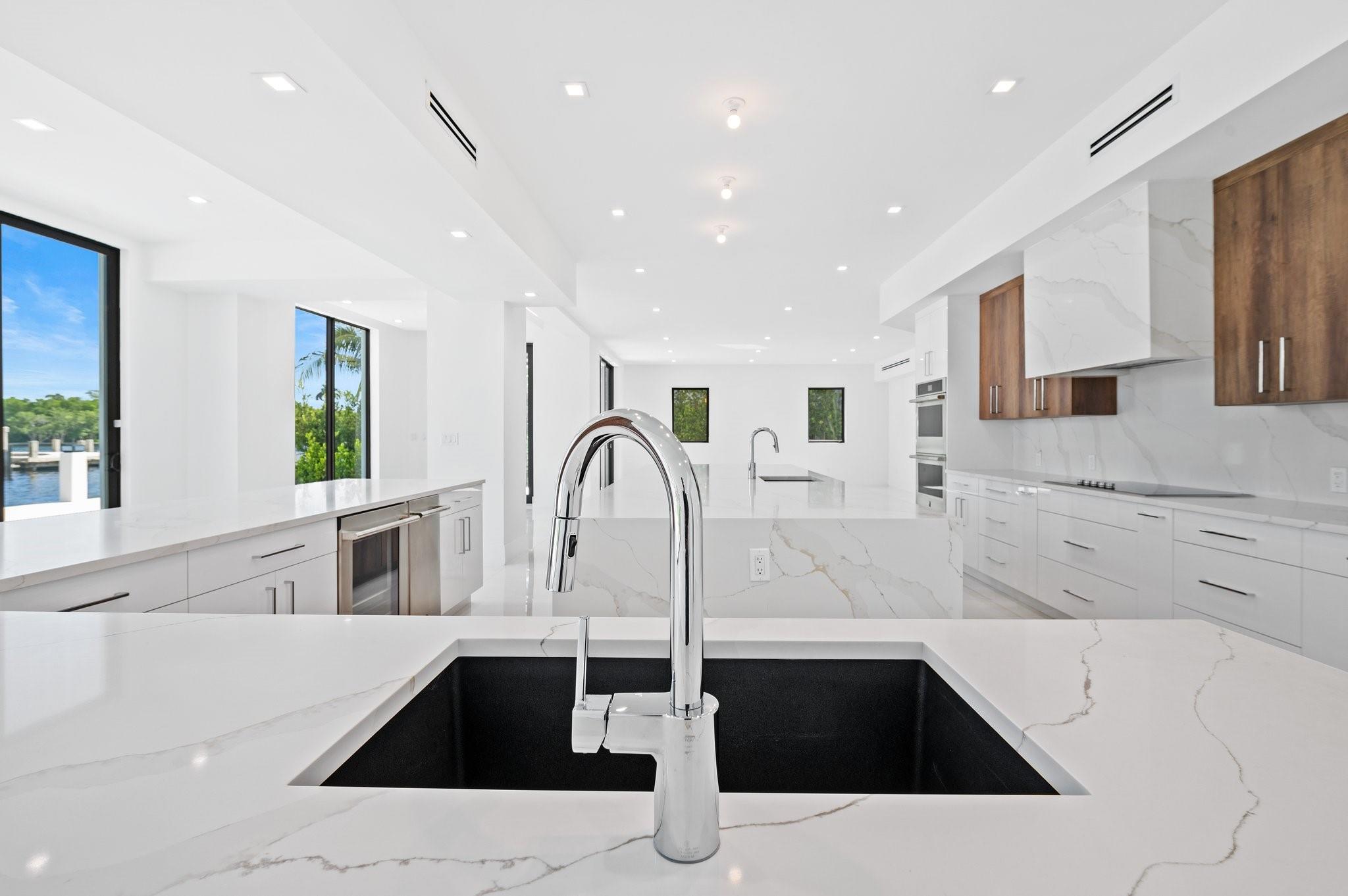 Beach Way Heights - Residential