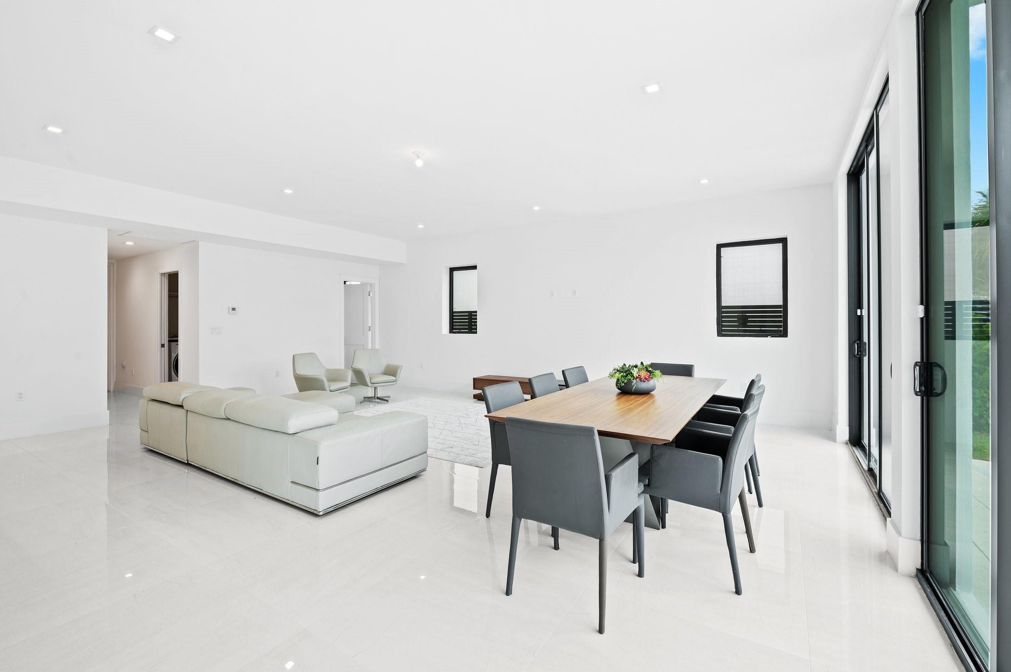 Beach Way Heights - Residential