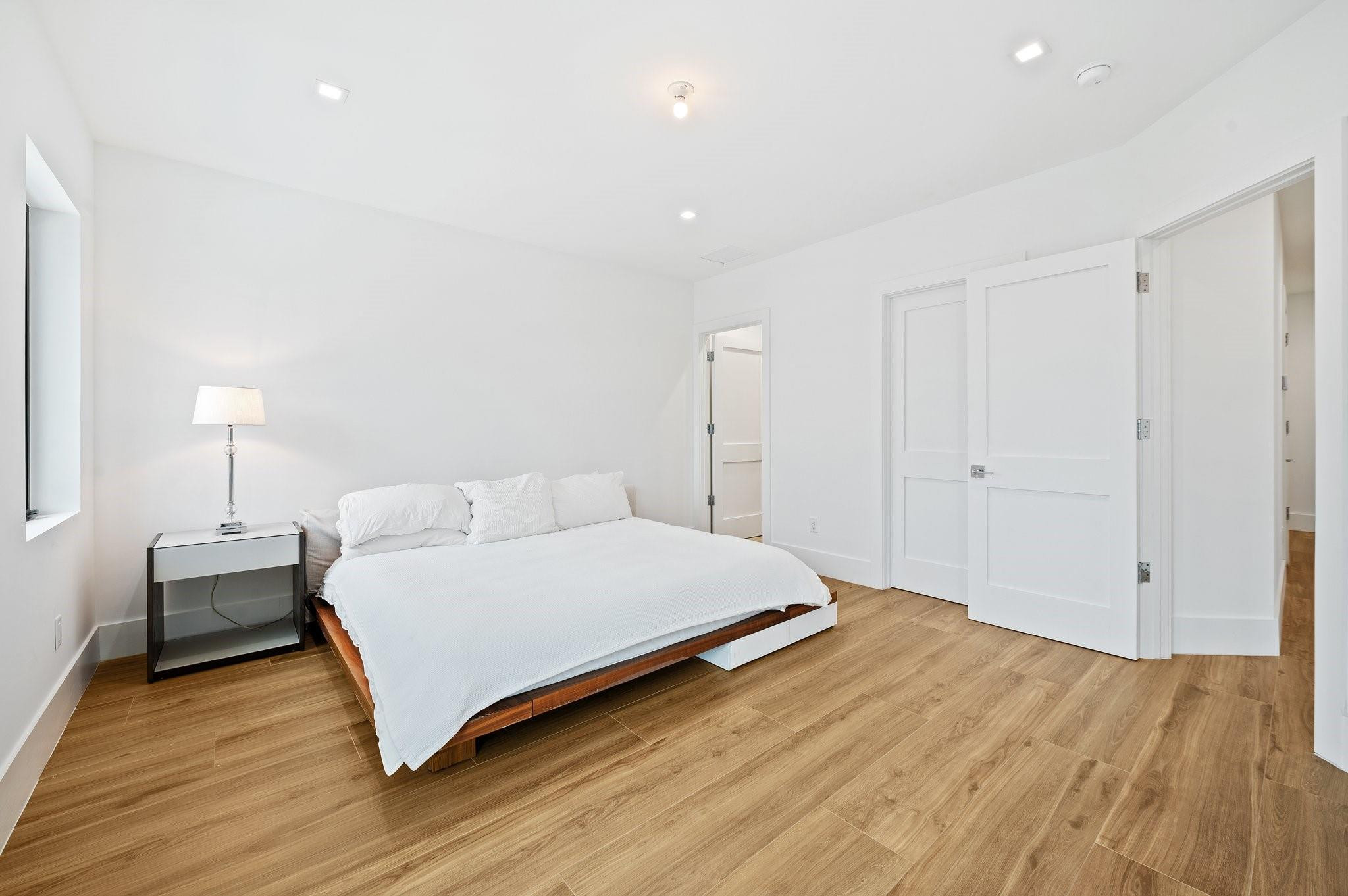 Beach Way Heights - Residential