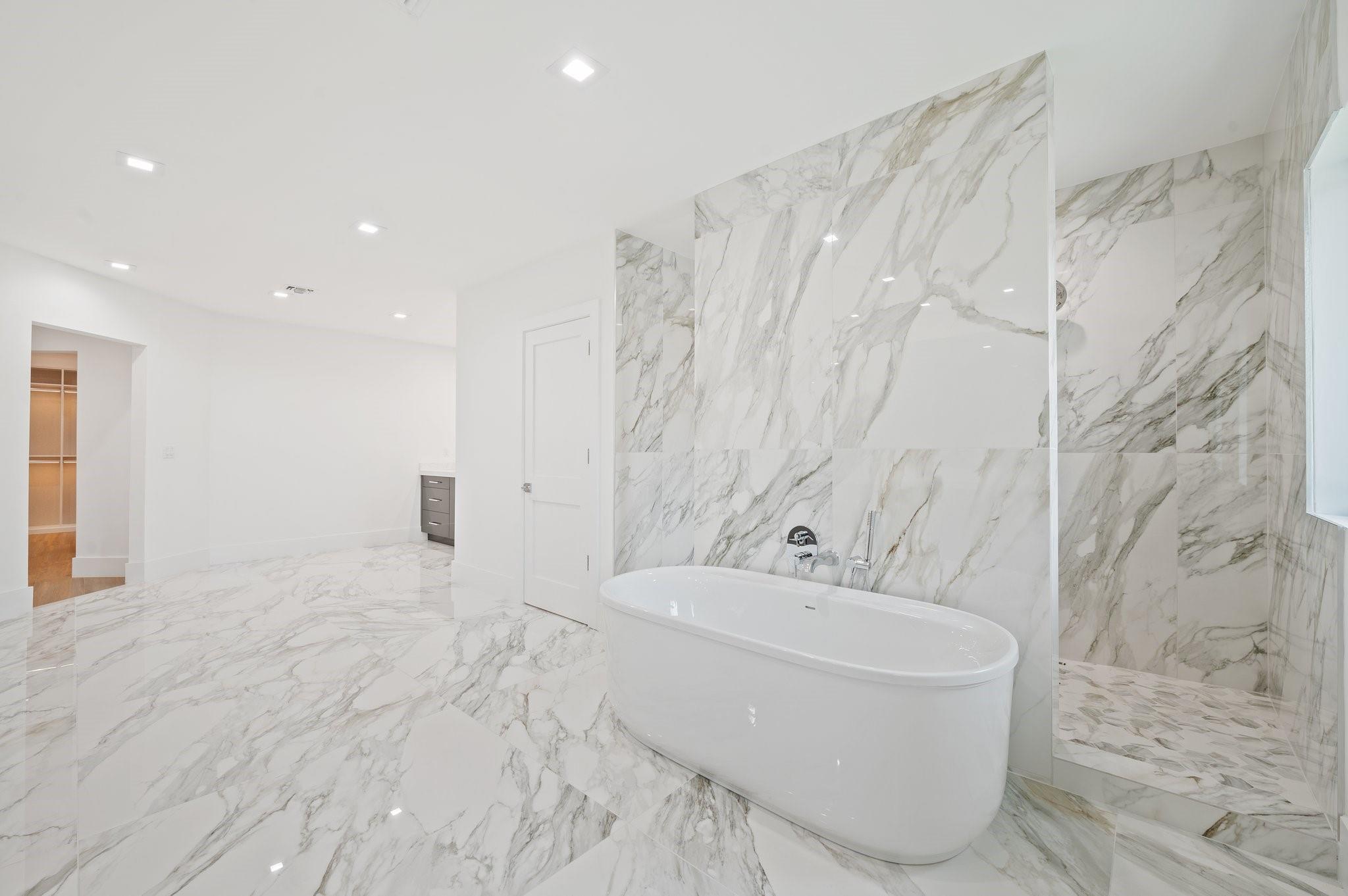 Beach Way Heights - Residential