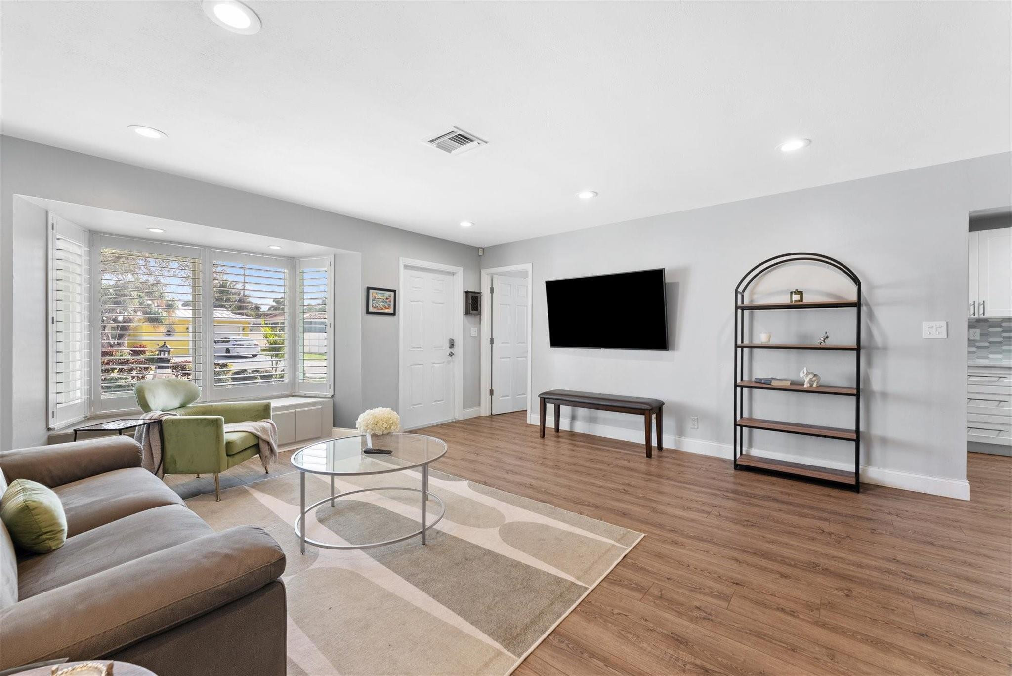 Venetian Isles 3rd Sec 47 - Residential