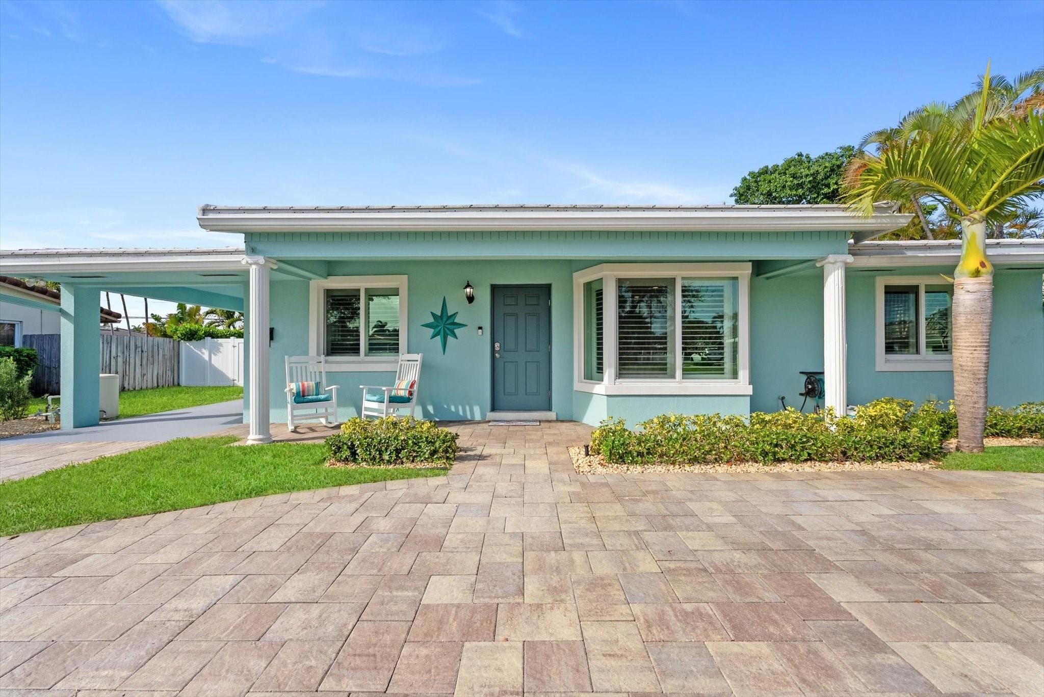 2811 NE 45th Street, Lighthouse Point, FL, 33064/$799,000 3 2811 NE 45th Street