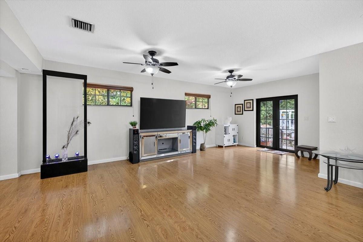 PLANTATION - Residential