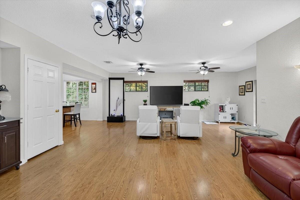 PLANTATION - Residential