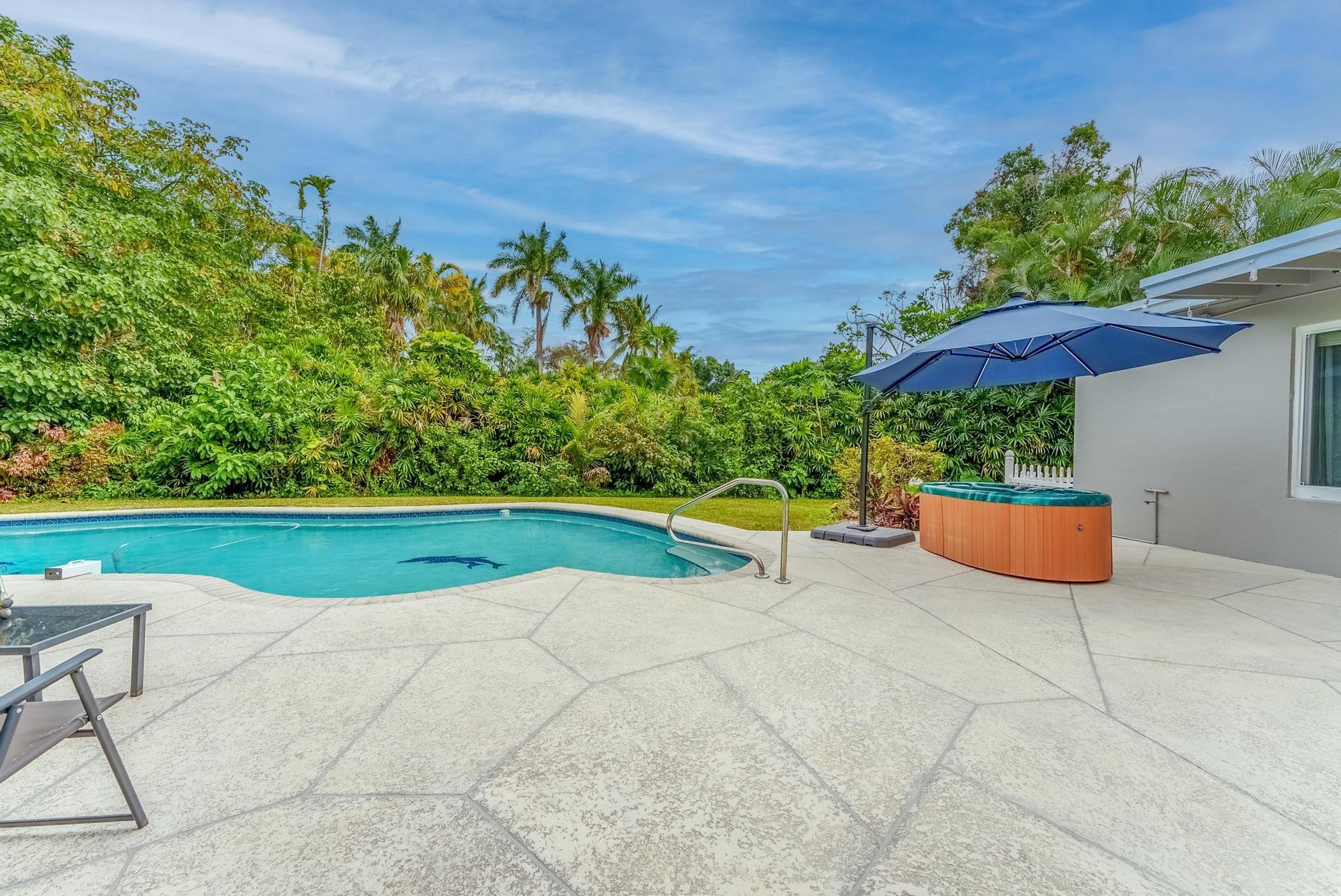 PLANTATION - Residential