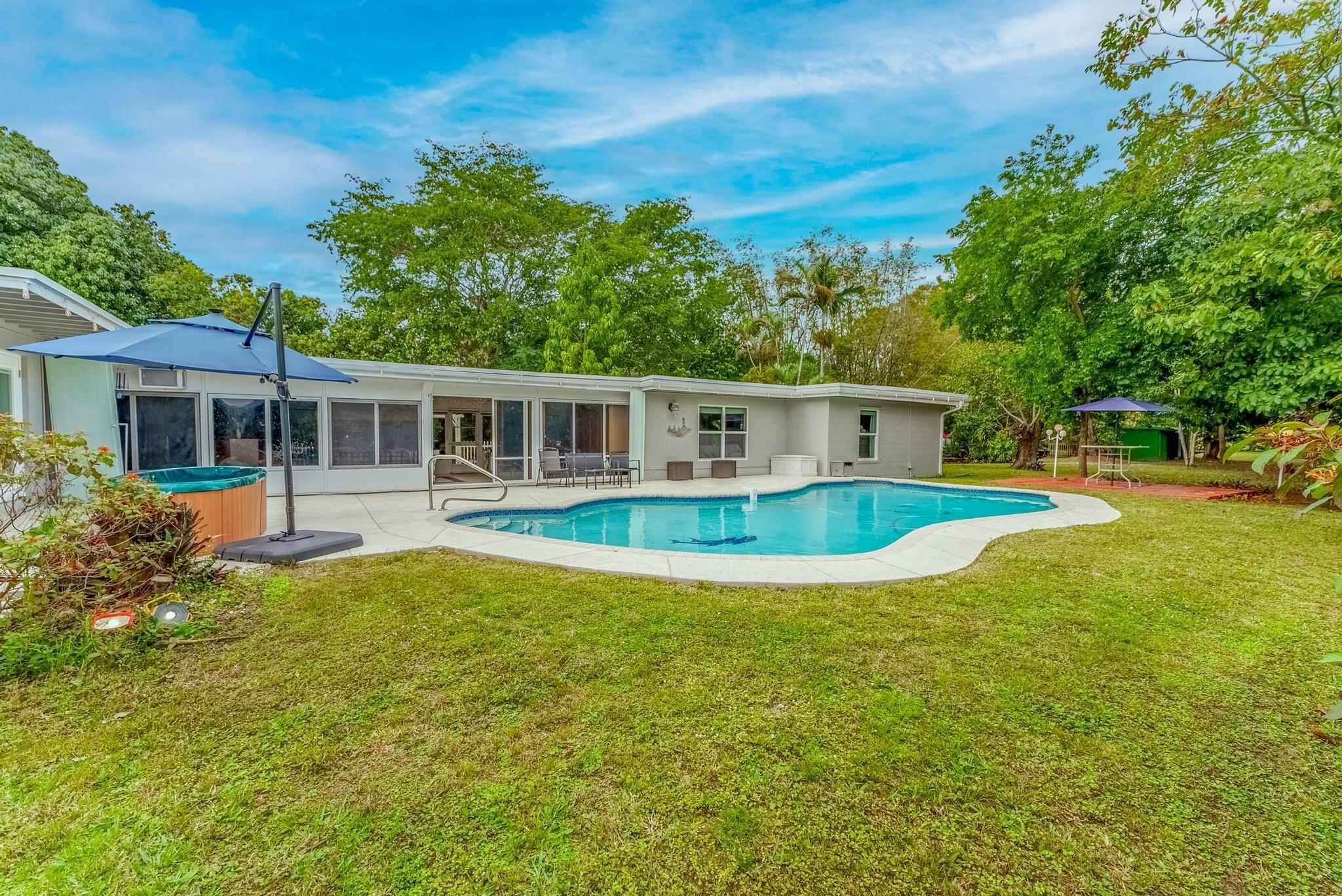 PLANTATION - Residential