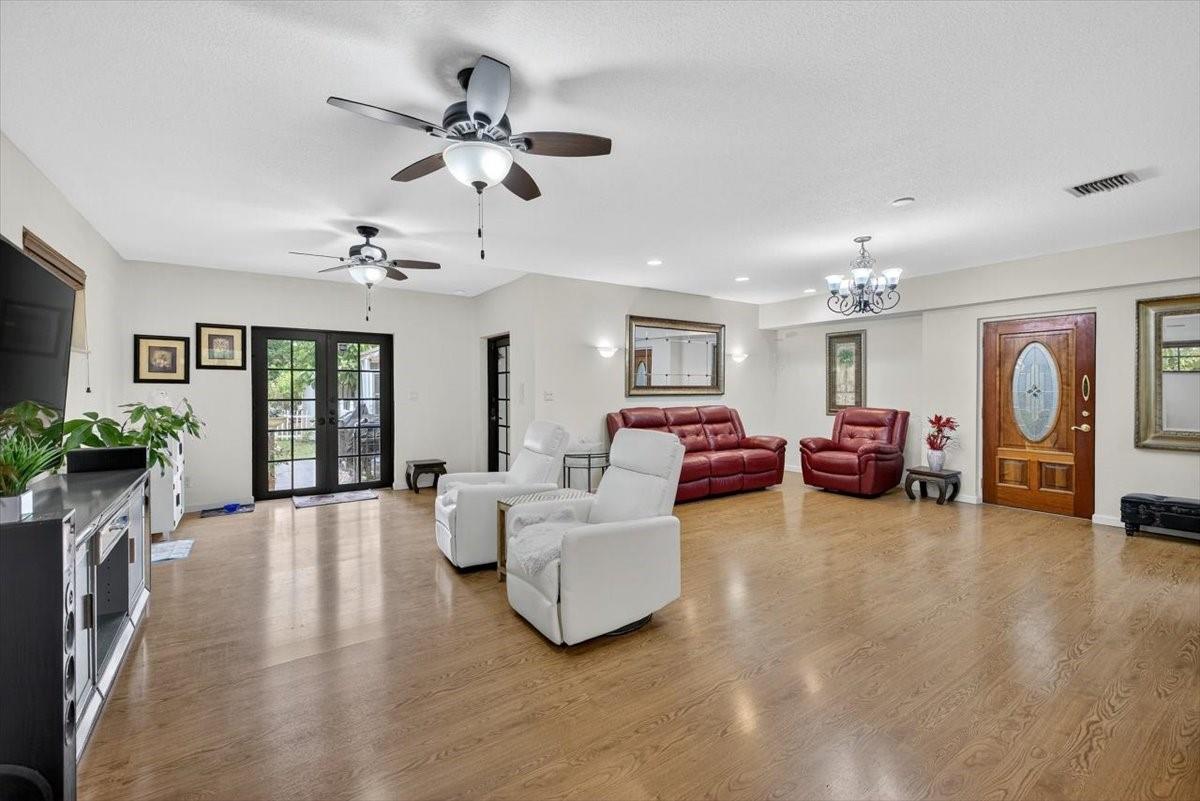 PLANTATION - Residential