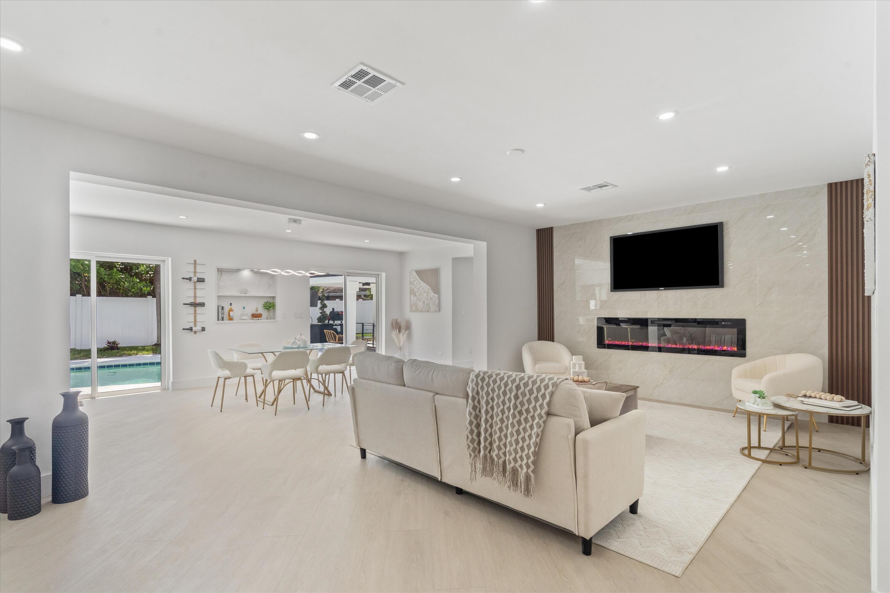 BOCA DEL MAR 1 - Residential