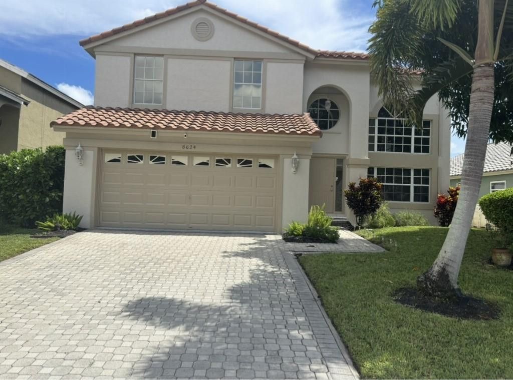 Photo of 8624 Windy Circle, Boynton Beach, FL 33472 (MLS # F10536495)