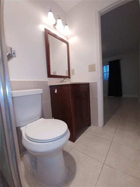 SANDALFOOT BLVD - Residential