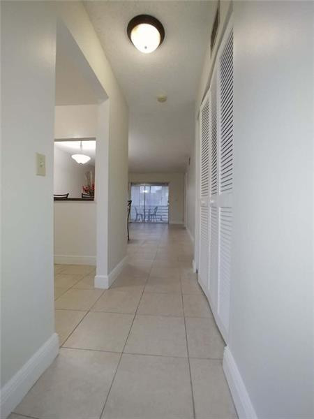 SANDALFOOT BLVD - Residential