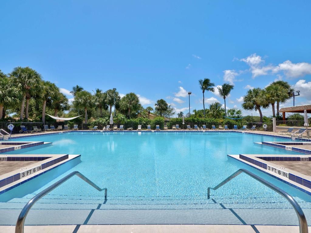 Photo of 2538 25th Court, Jupiter, FL 33477 (MLS # R11151149)