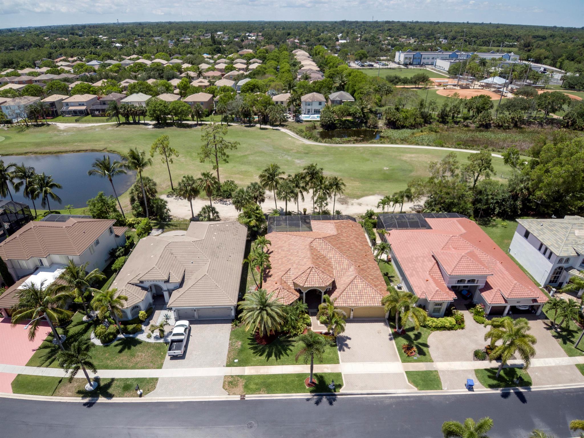 MADISON GREEN 1 - Residential