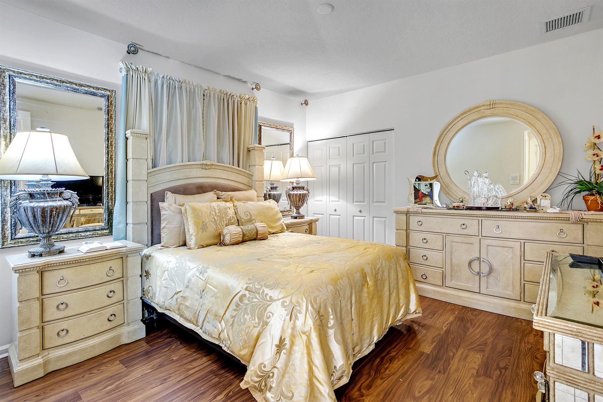 MADISON GREEN 1 - Residential