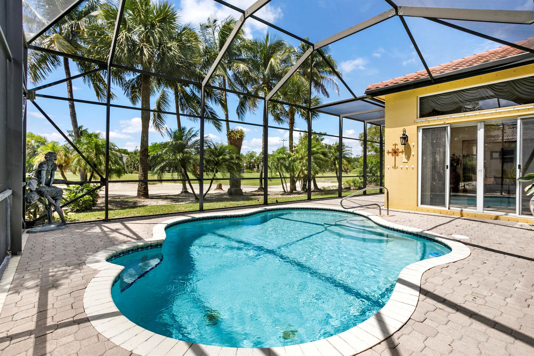 MADISON GREEN 1 - Residential