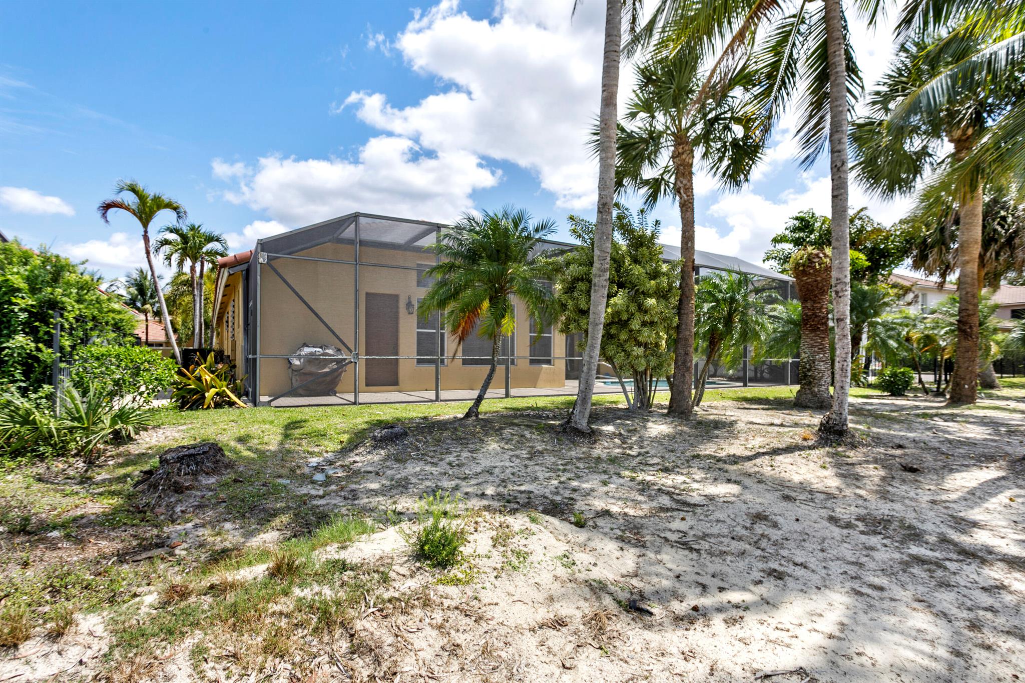 MADISON GREEN 1 - Residential